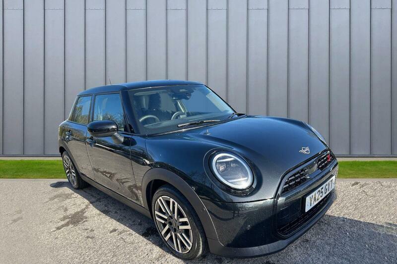 Mini Hatch 2.0S Classic Steptronic Euro 6 Ss Black