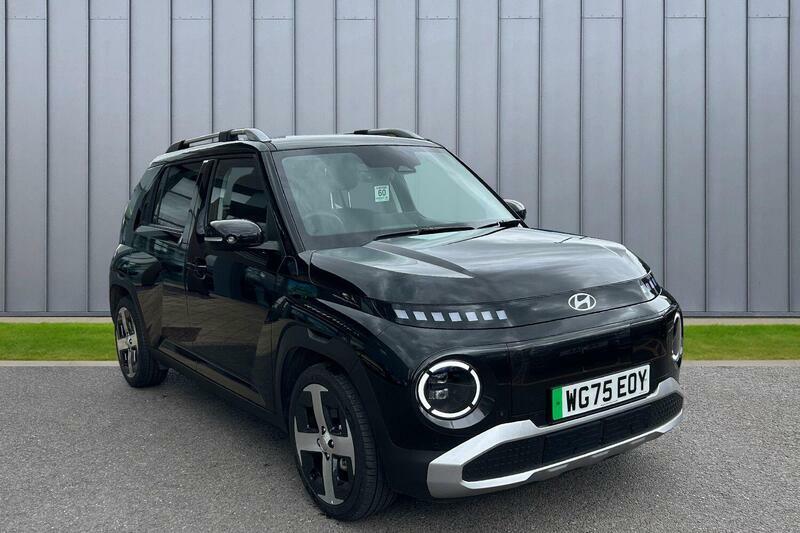 Hyundai Inster Long Range 49Kwh 02 Black