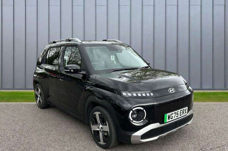 Hyundai Inster Long Range 49Kwh 02 Black