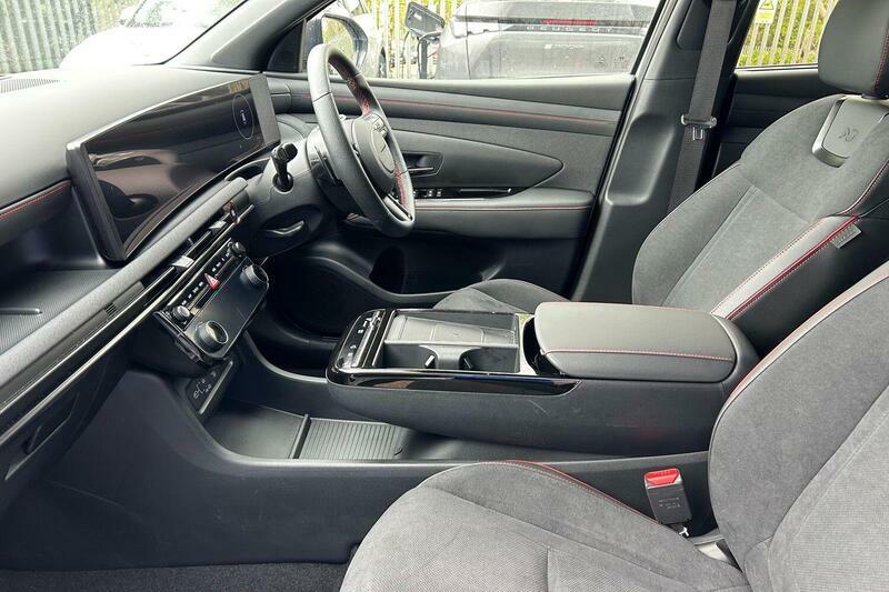 Hyundai Tucson 1.6 T-gdi N Line Euro 6 Ss WH75HVO White #2