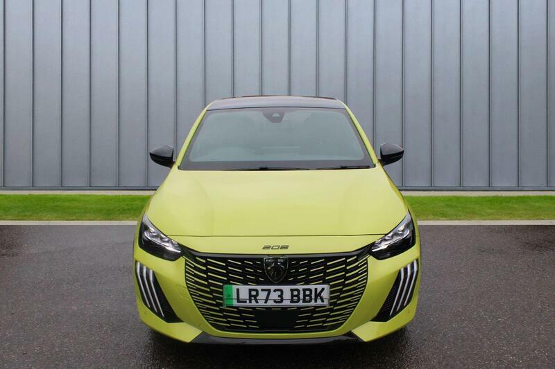 Peugeot e-208 51Kwh Gt 7.4Kw Charger LR73BBK Yellow #3