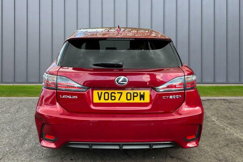 Lexus CT 1.8 200H Premier Cvt Euro 6 Ss Red #5