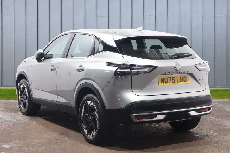 Nissan Qashqai 1.5 H E-power Acenta Premium Euro 6 Ss WU75LUO Silver #5