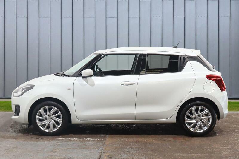 Suzuki Swift 1.2 Dualjet Mhev Sz-t Cvt Euro 6 Ss PY73GWD White #6