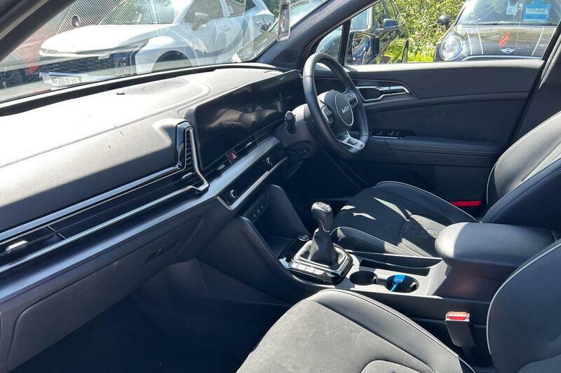 Kia Sportage 1.6 T-gdi Mhev Gt-line Euro 6 Ss LD25UZL Black #2