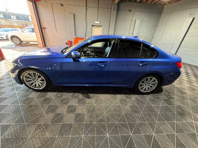 BMW 3 Series 2020 2.0 320D M Sport Saloon Eur YG70OYE Blue #5
