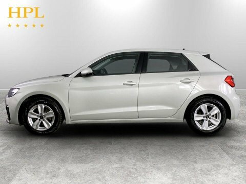 Audi A1 2023 73 1.0 YP73KGZ #4