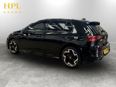 Volkswagen Golf 2025 74 1.5 YL74AHN #5