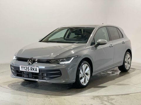 Volkswagen Golf 2025 25 1.5 YY25RKA #2