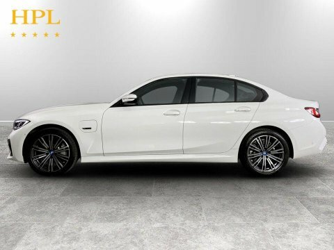 BMW 3 Series 2022 22 2.0 KN22UGA #4