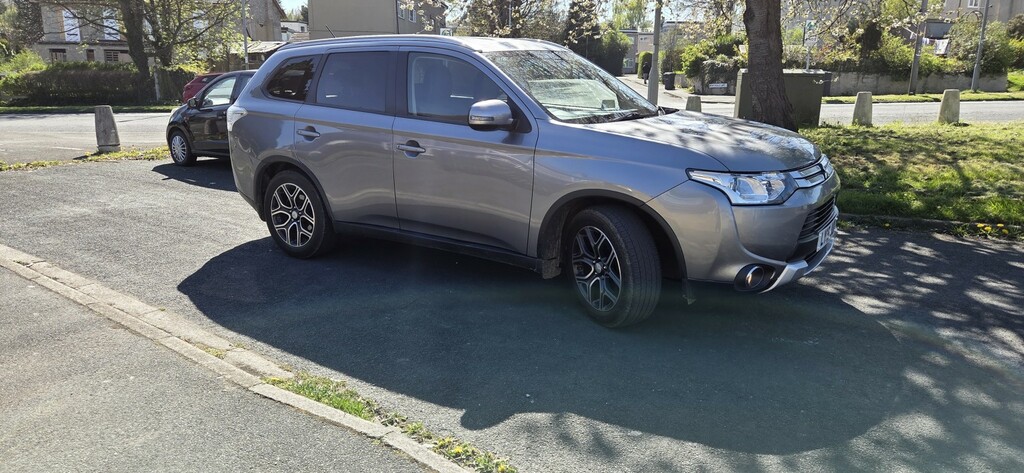 Mitsubishi Outlander 2.2 Di-d Gx3 Grey