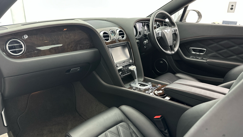 Bentley Continental Gt W12 #4