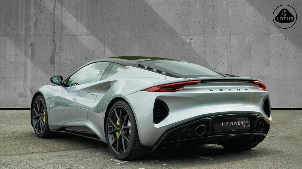 Lotus Emira Turbo Se #2