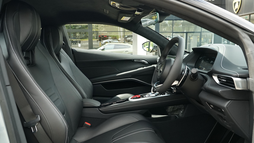 Lotus Emira Turbo Se #5