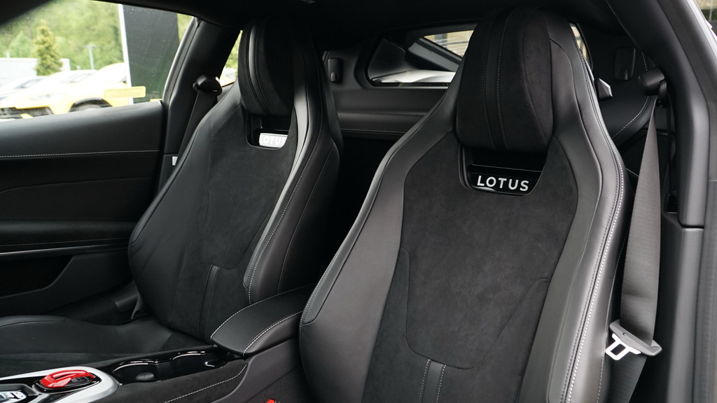 Lotus Emira Turbo Se  #6