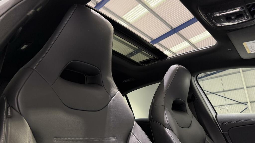 Mercedes-Benz A Class 2.0 A35h Mhev Amg Premium Plus Hatchback Pet EA23NVM White #3
