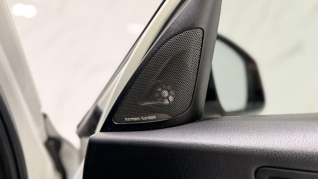 BMW 1 Series 1.5 118I M Sport Shadow Edition Hatchback Petr  White #6