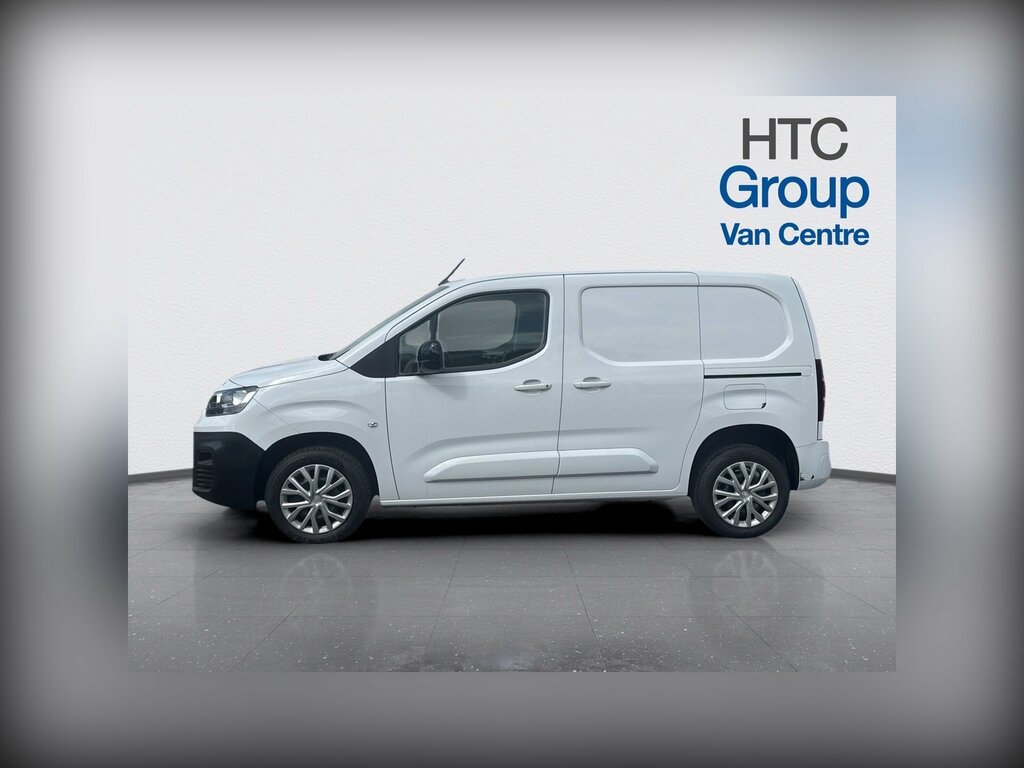 Fiat Doblo 1.5 Bluehdi 1000Kg Panel Van Swb E White #3