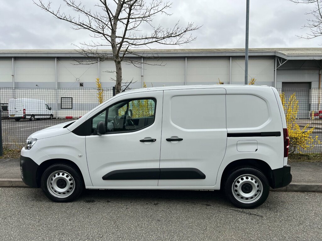 Citroen Berlingo 1.5 Bluehdi 1000 Enterprise Edition M Panel Van LA72HWB White #4