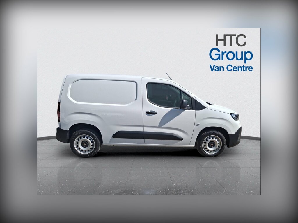Fiat Doblo 1.5 Multijet3 1000Kg Plus Panel Van Man White #3