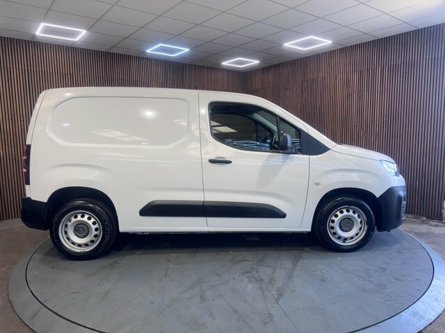 Citroen Berlingo 1.5 Bluehdi 1000 Enterprise Edition M Swb Euro 6 PJ73UKC White #4
