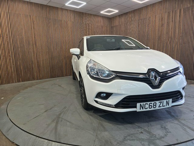 Renault Clio 1.5 Dci Iconic Euro 6 Ss White