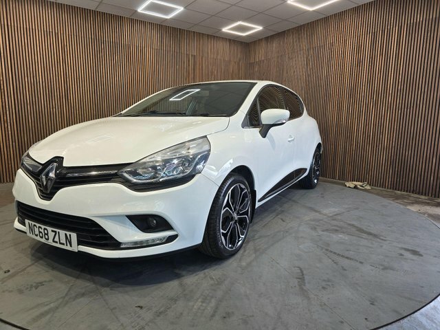 Renault Clio 1.5 Dci Iconic Euro 6 Ss NC68ZLN White #3
