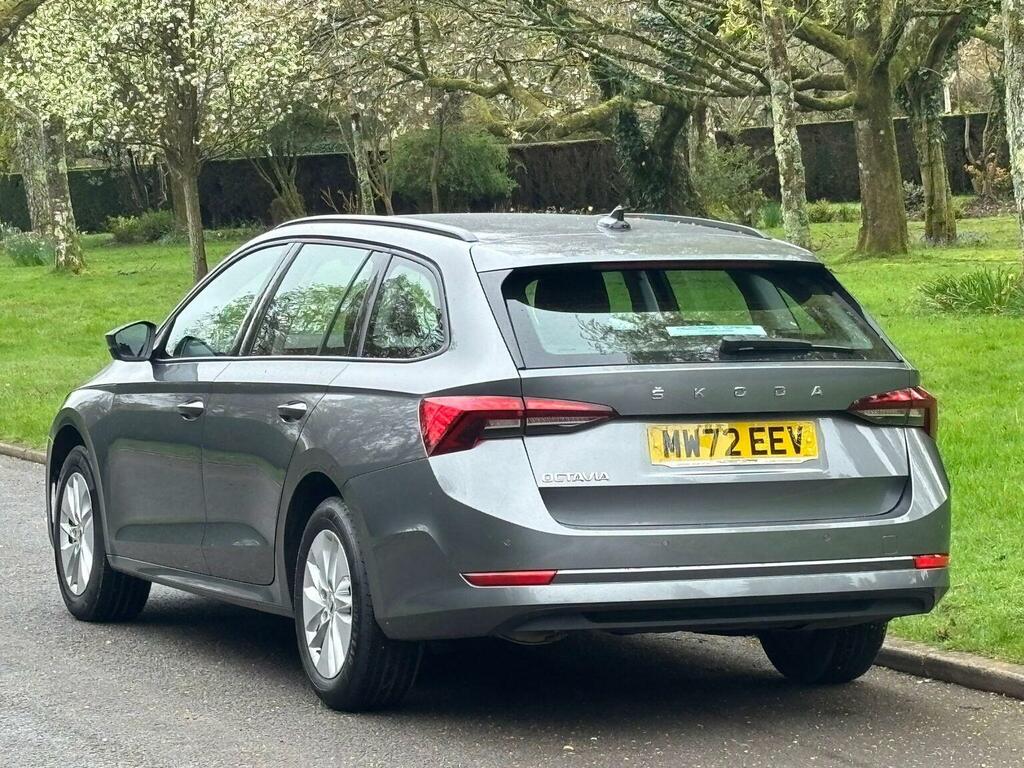 Skoda Octavia Estate 2.0 Tdi Se Technology Euro 6 Ss 202 MW72EEV Grey #2