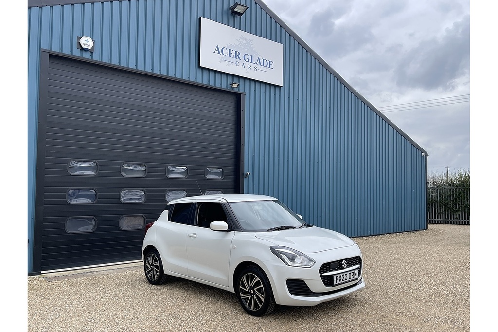 Suzuki Swift Dualjet Mhev Sz-l 2023 U2545 Ulez White
