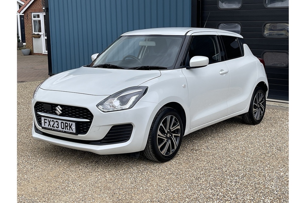 Suzuki Swift Dualjet Mhev Sz-l 2023 U2545 Ulez FX23ORK White #4