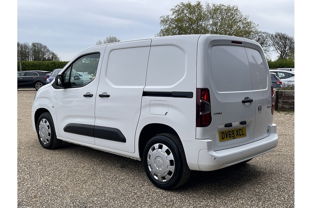 Vauxhall Combo Turbo D 2300 Sportive 2019 U2548 Ulez DV69XCL White #5