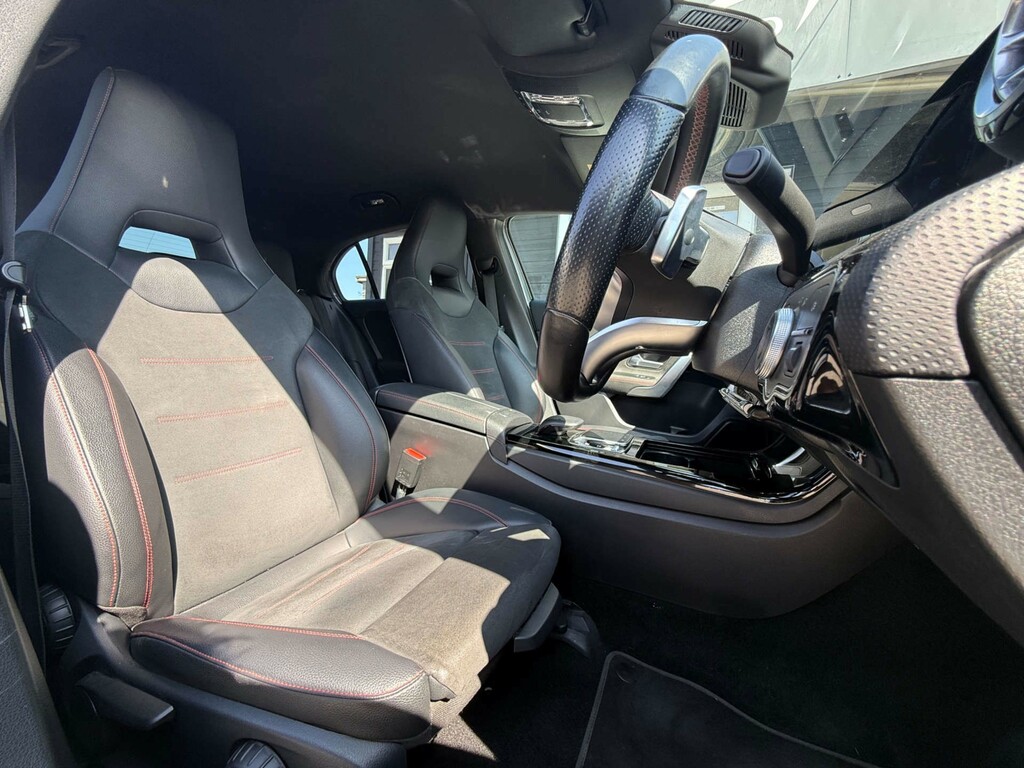 Mercedes-Benz A Class Amg Line Premium E LL70VNR  #2
