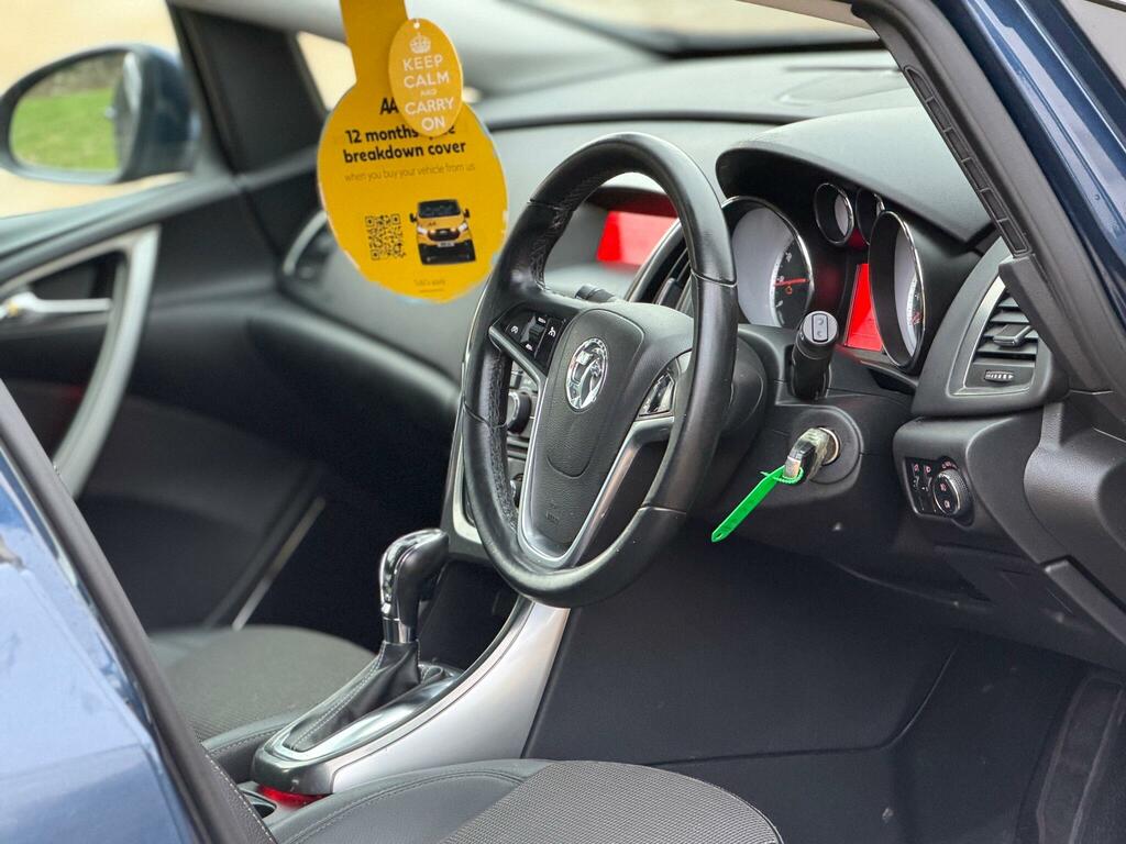 Vauxhall Astra 1.6 16V Se Euro 5 DL11XOT Blue #2