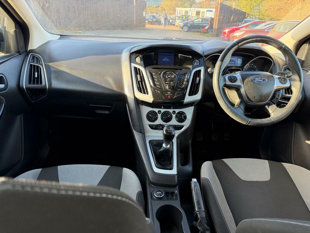 Ford Focus 1.6 Tdci Zetec Euro 5 Ss LB12LJO Black #6