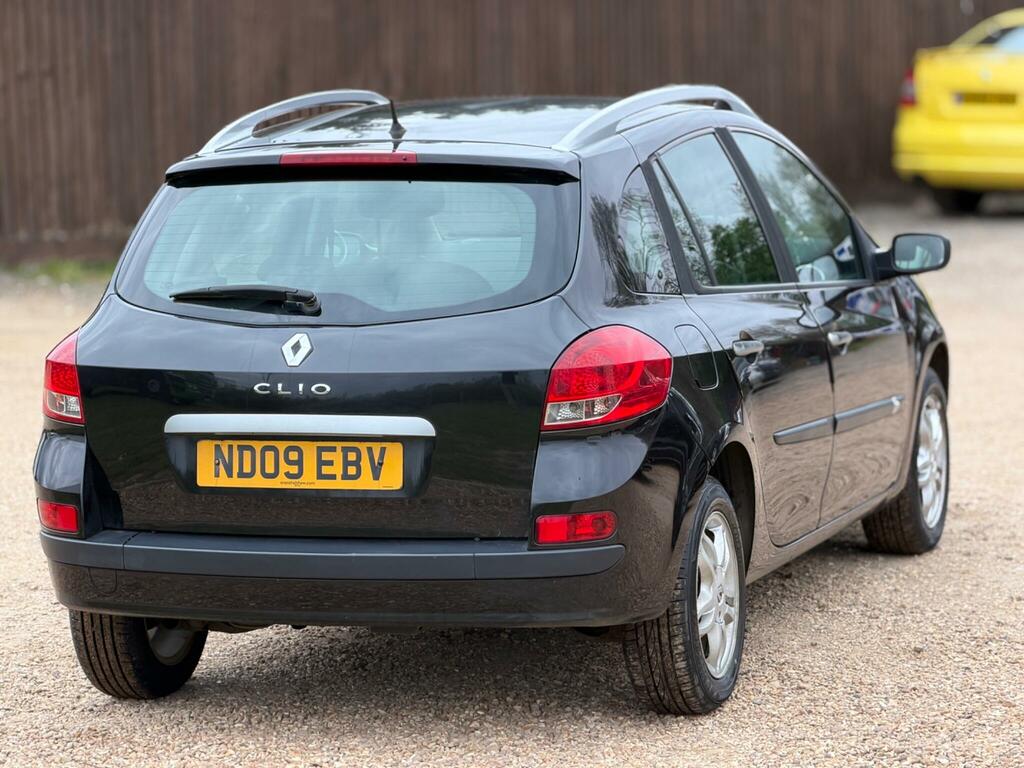 Renault Clio 1.2 16V Dynamique Sport Tourer Black #6