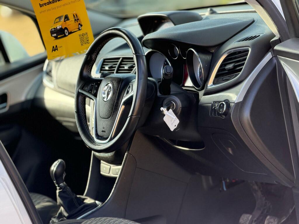 Vauxhall Mokka 1.6 Cdti Tech Line 2Wd Euro 6 Ss DE16LTF White #2