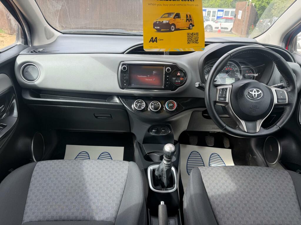 Toyota Yaris 1.33 Dual Vvt-i Icon Euro 5 Euro 5 LO65DPU Red #6
