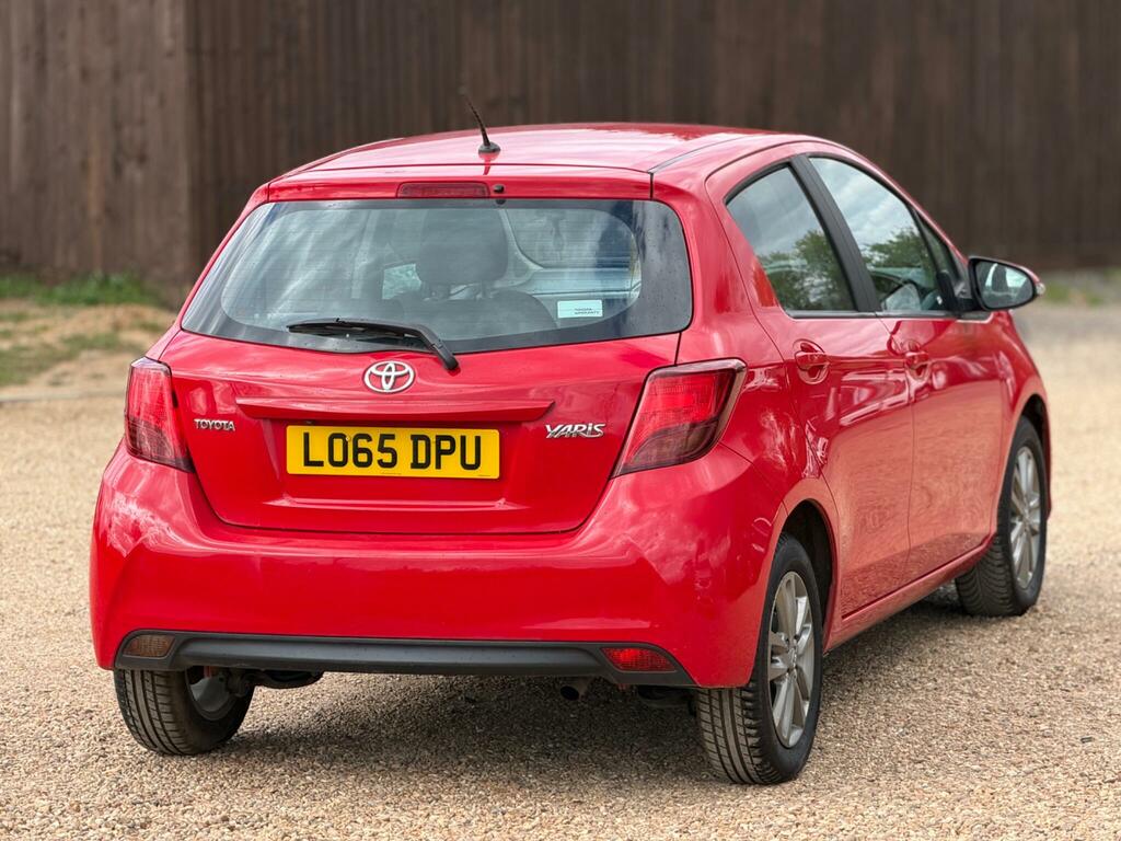 Toyota Yaris 1.33 Dual Vvt-i Icon Euro 5 Euro 5 LO65DPU Red #5