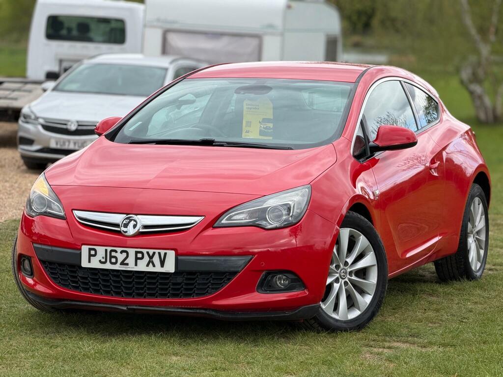 Vauxhall Astra GTC 2.0 Cdti Sri Euro 5 Red #3