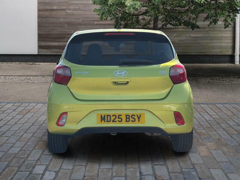 Hyundai I10 1.0 Premium Hatchback Euro 6 Ss MD25BSY Green #4