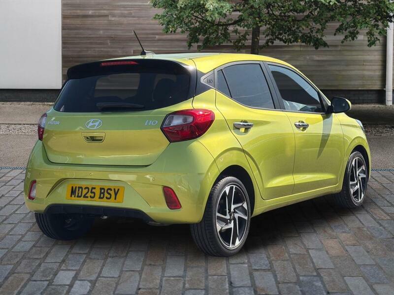 Hyundai I10 1.0 Premium Hatchback Euro 6 Ss MD25BSY Green #5