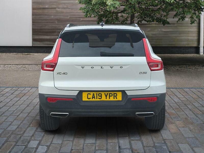 Volvo XC40 2.0 D3 R-design Pro Suv Euro 6 CA19YPR White #4