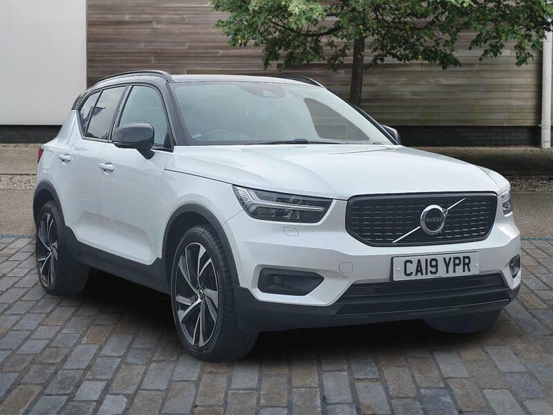 Volvo XC40 2.0 D3 R-design Pro Suv Euro 6 White