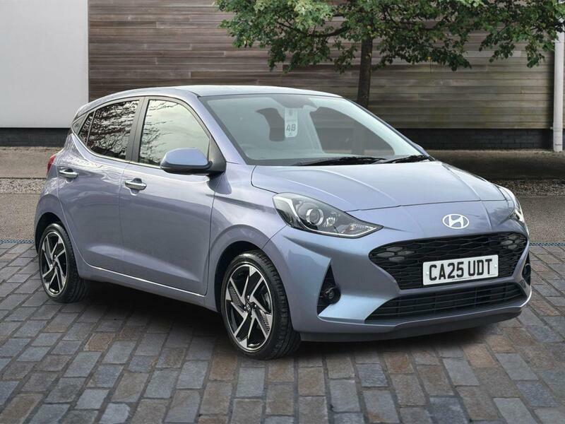 Hyundai I10 1.0 Premium Hatchback Euro 6 Ss CA25UDT Blue