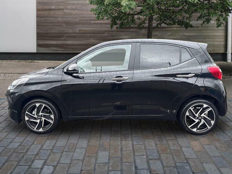 Hyundai I10 1.2 Premium Hatchback Euro 6 Ss CN26ZMZ Black #5