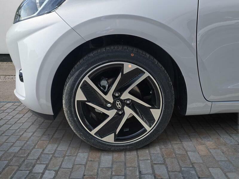 Hyundai I10 1.2 Premium Hatchback Euro 6 Ss CN26ZLK Grey #4