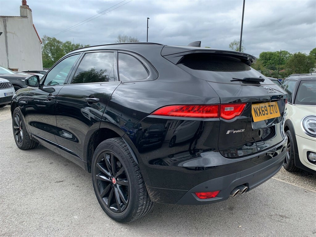 Jaguar F-Pace 2.0 D180 Chequered Flag Awd Euro 6 Ss NX69ZTU #3