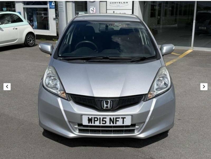 Honda Jazz Es I-vtec Cvt - 2015 15 WP15NFT Silver #2