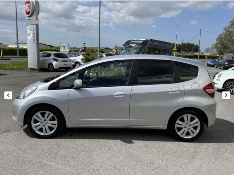 Honda Jazz Es I-vtec Cvt - 2015 15 WP15NFT Silver #3