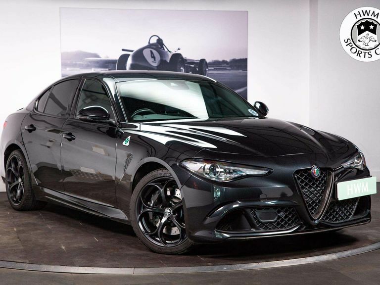 Alfa Romeo Giulia 2.9 V6 Bi-turbo Quadrifoglio Saloon Aut Black